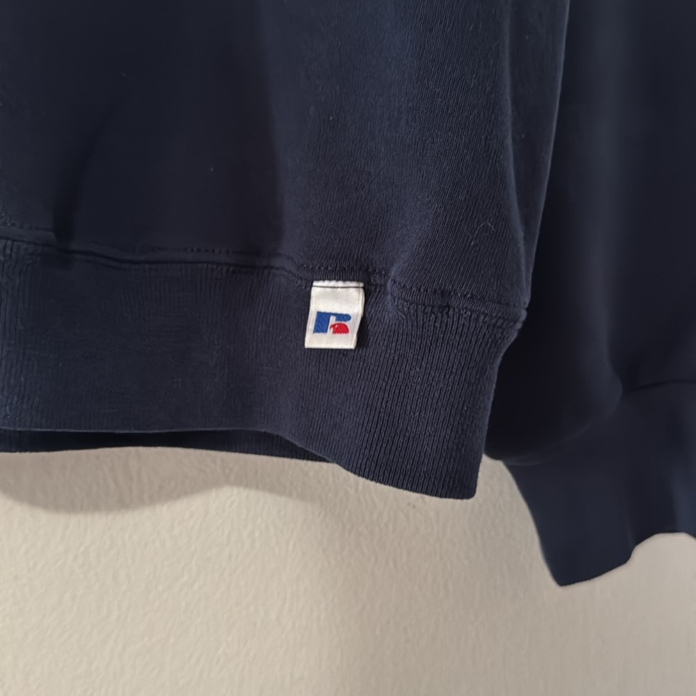 Vintage Russell Athletic Crewneck / XL / 90s / Navy Blue - Picture 6 of 6